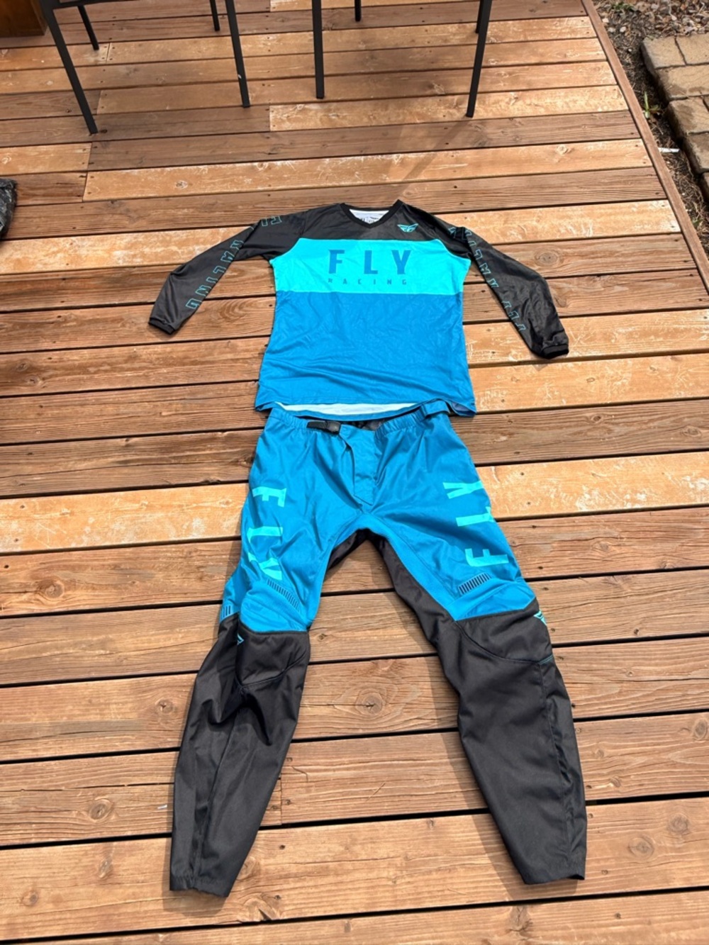 FLY Racing Women's Teal and Black Motocross Jersey & Pants Set
